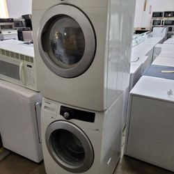 Samsung Front Load Washer and Stackble Gas Dryer Set 