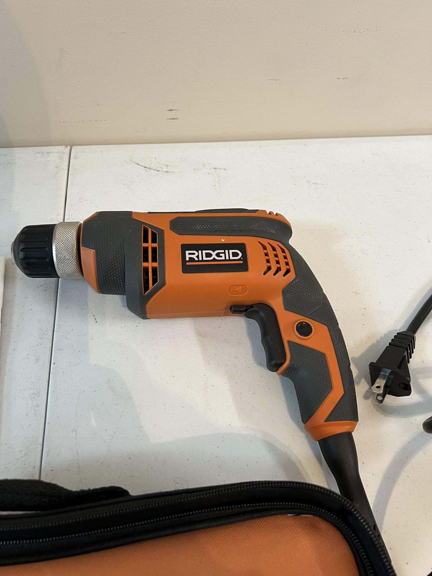 Drill RIDGID (R7001)