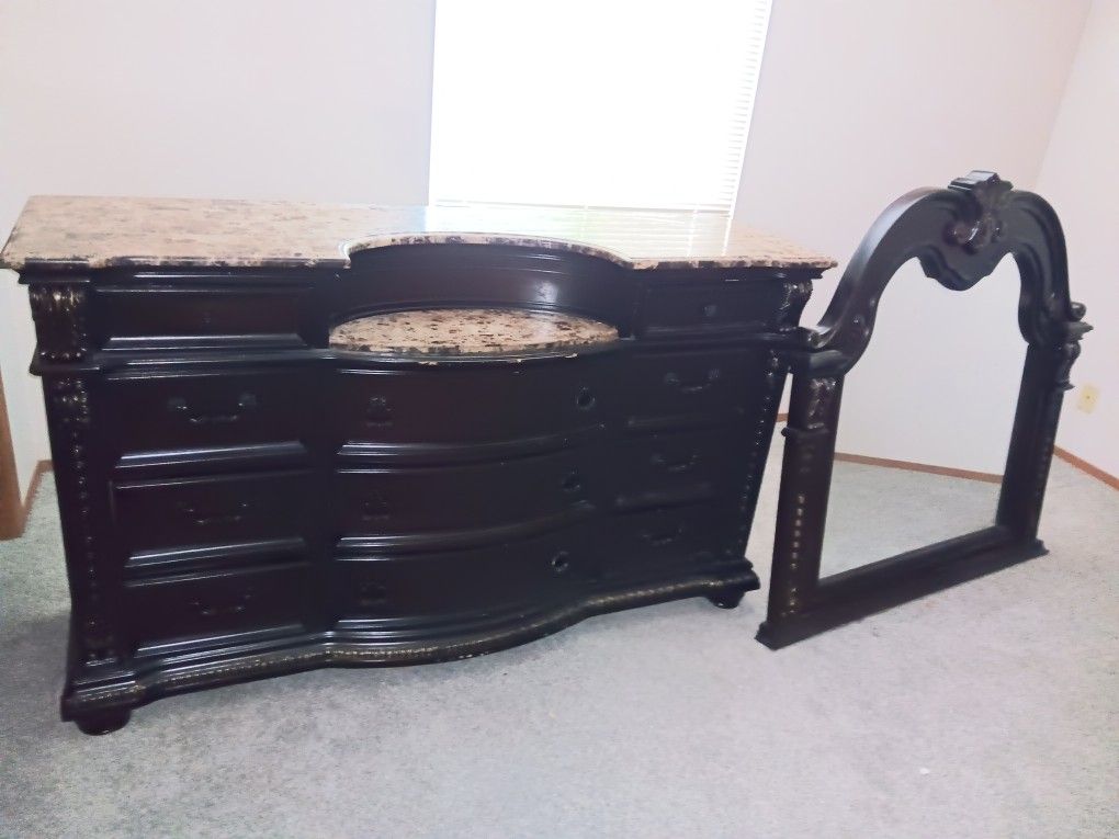 if I don't at least get $200.00 for this beautiful piece of furniture I'll take an ax to it tonight & use it as fire pit wood,! lol