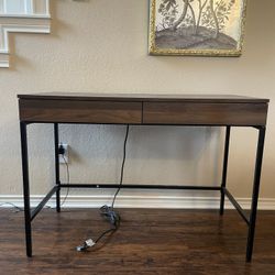 Threshold Loring Desk & Chair