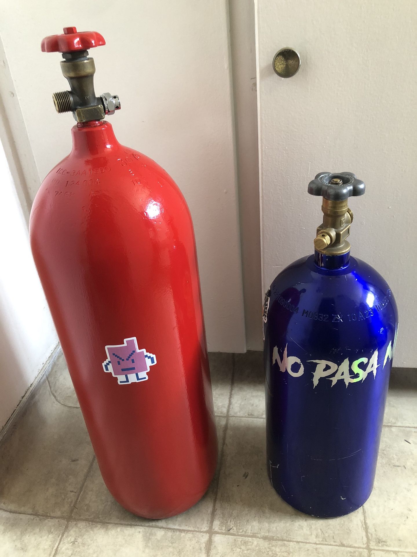 Nos Tanks