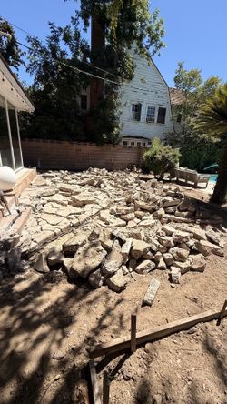 Junk Trash Away!! Tiramos Basura /……..