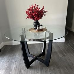 Round Glass Dining Table
