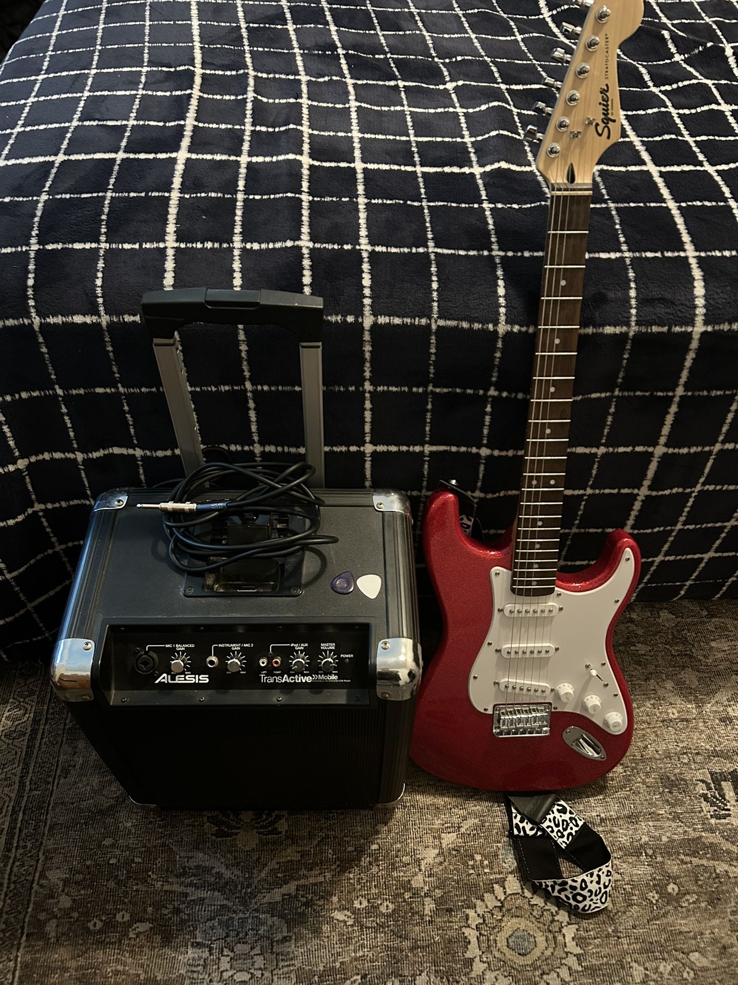 Squire Fender Stratocaster Guitar