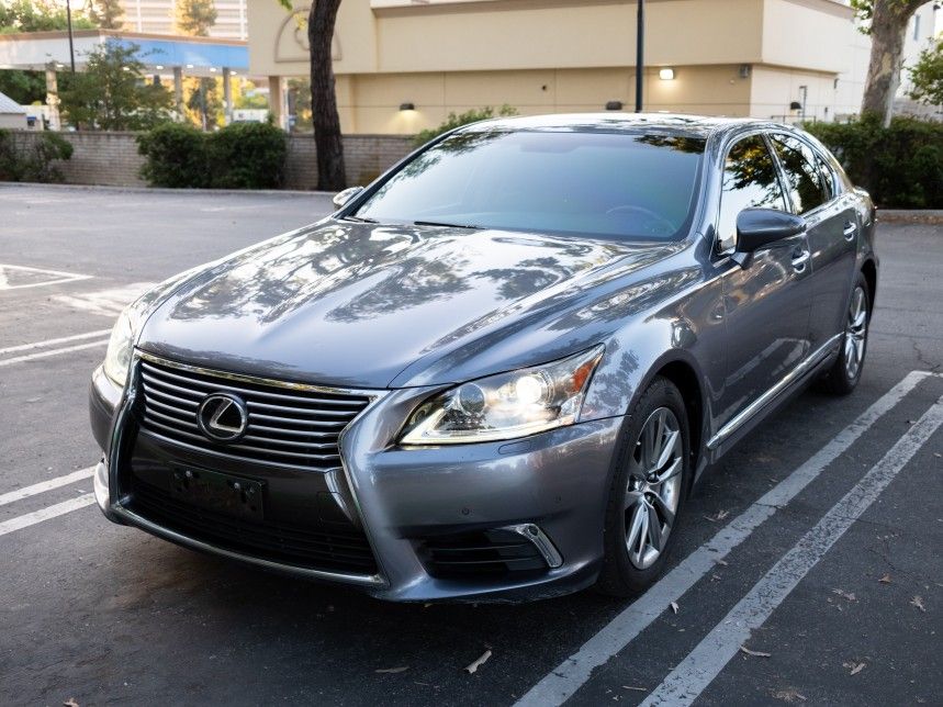 2013 Lexus LS 460