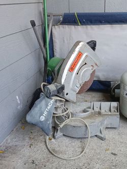 Hitachi Miter Saw with Dust Bag