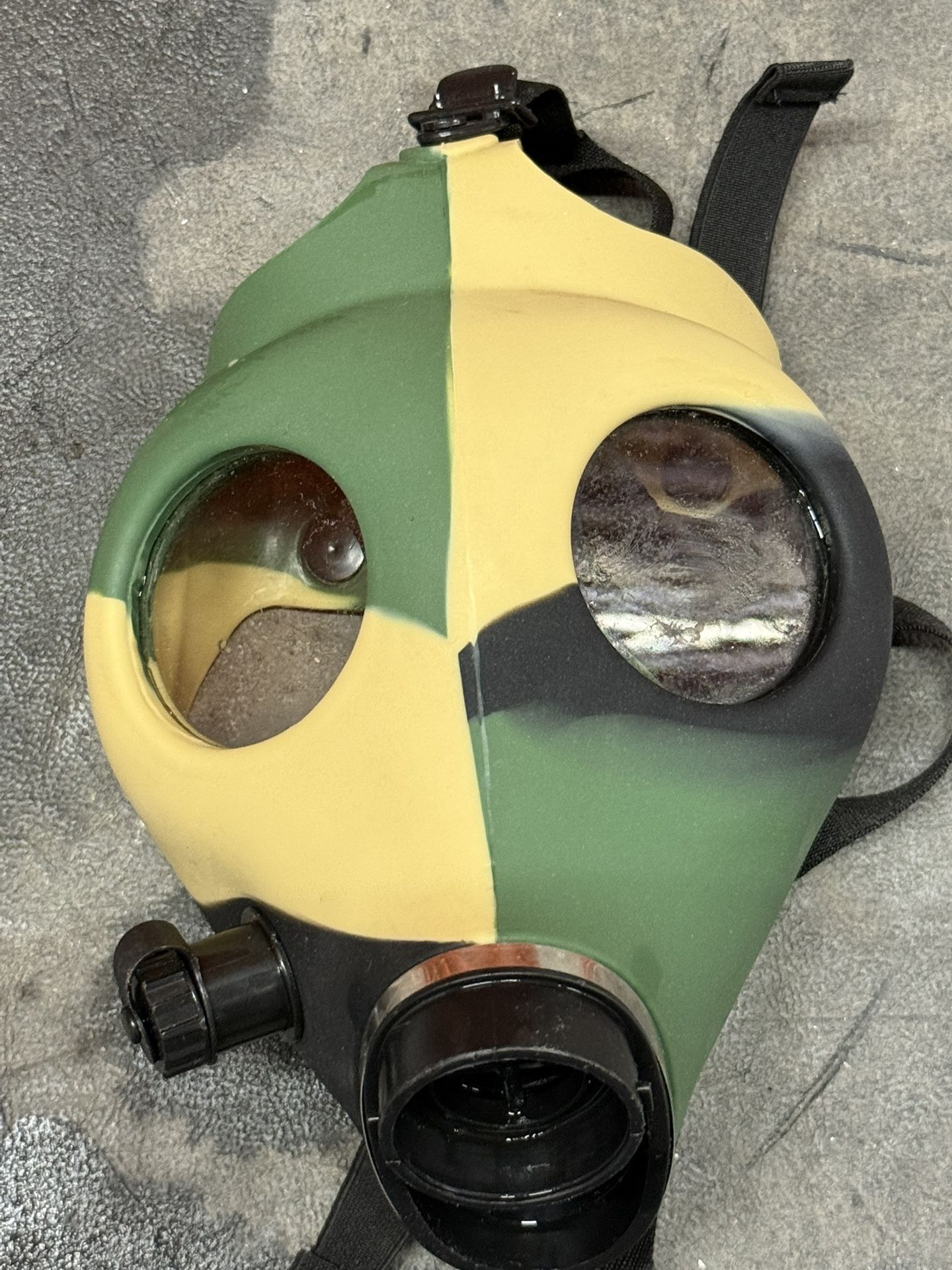 MULITI COLOR HIGH QUAITY SILICONE GAS MASK
