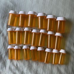 Set of 21 L, M, S Pill Bottles/ Plastic Containers