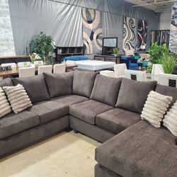 Beautiful Brown 2 Pc Sofa Sectional With Reversible Chaise 