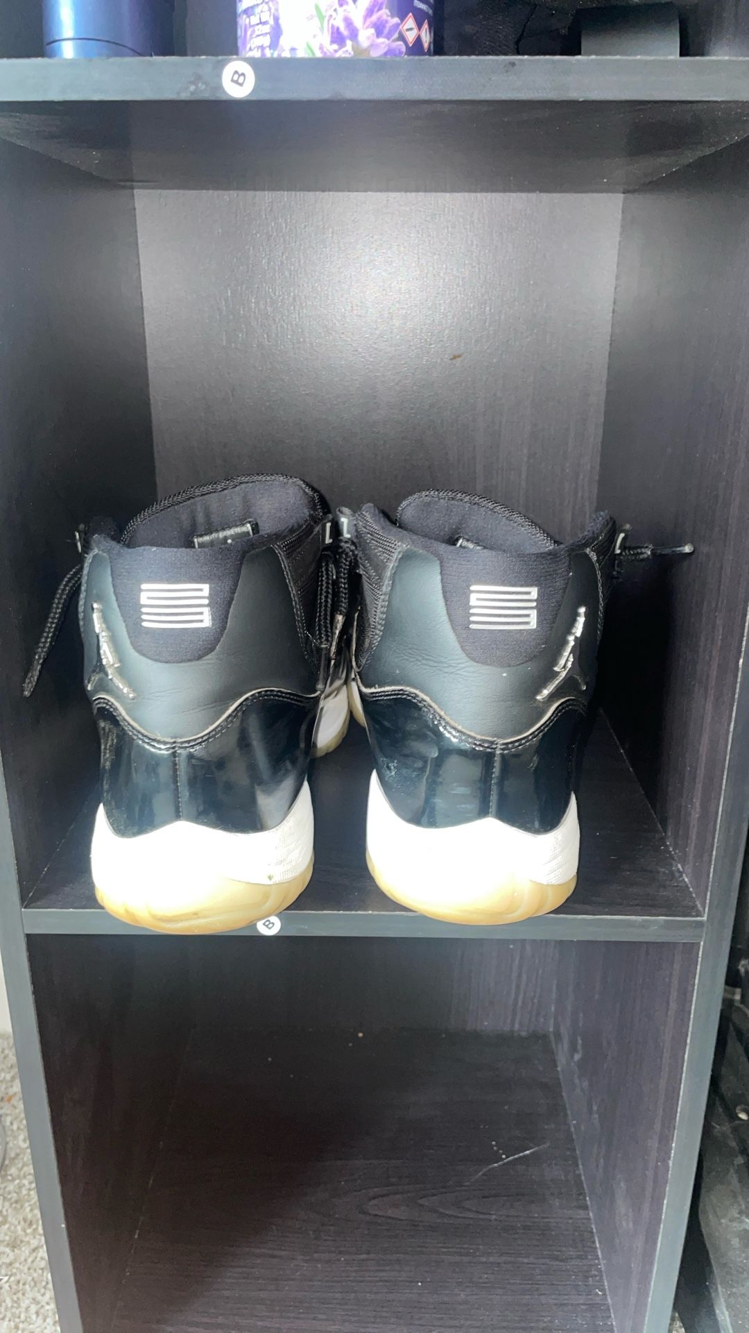 Jordan 11s