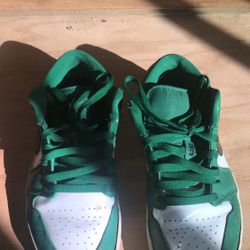 Jordan one lows pine greens