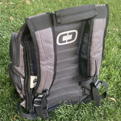 Ogio Metro XL Backpack Color Noise Gray