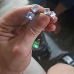 2 Pair Of Real Diamond Earing 