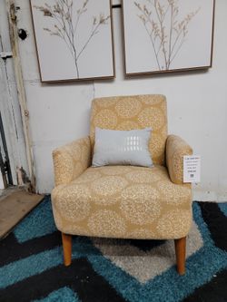 Accent chair LAST ONE FLOOR SAMPLE