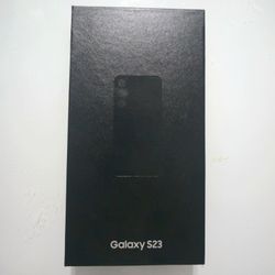 OPEN BOX Fully Unlocked Galaxy S23 128GB