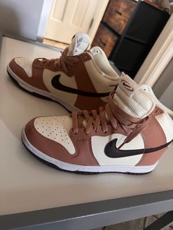 Nike Mid Top Size 8.5 Womens