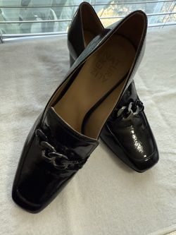 Black Shoes