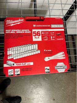 Milwaukee 3/8 in. Drive SAE/Metric Ratchet and Socket Mechanics Tool Set (56- Piece
