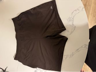 Alo Shorts