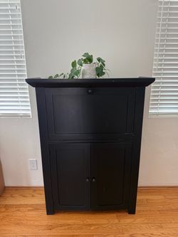 Vintage Wooden Bar Cabinet