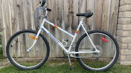 Saint laurent bike price hotsell