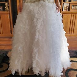 Like New Wedding Dress 