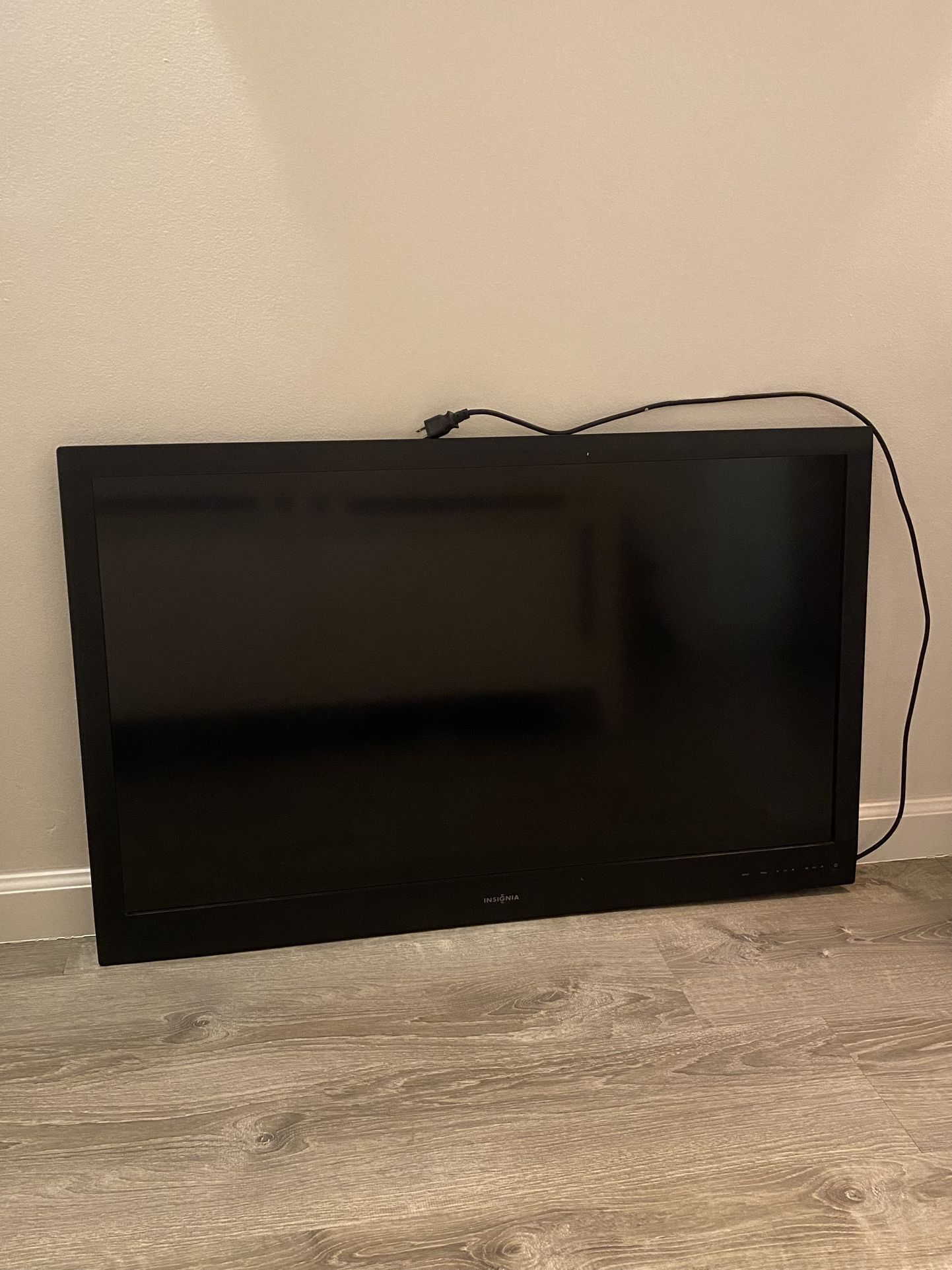 Insignia Tv
