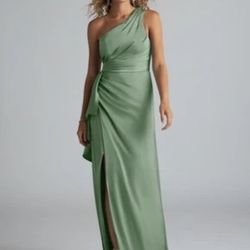 Azazie Maive One-Shoulder Matcha Dress Size 14