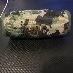 camo jbl charge 5