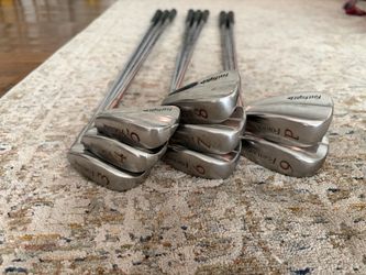First Flight Fortune Iron Set 3-9 + P