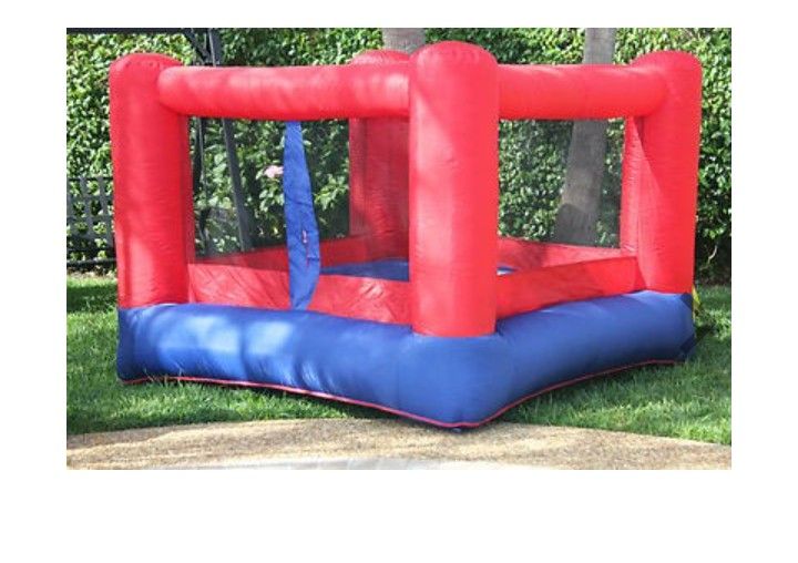 7x7 Foot Inflatable Bounce House