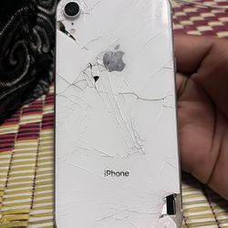 iPhone XR (for Parts)