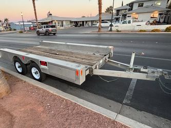 Ultra light tilt bed car trailer 1020 pounds empty