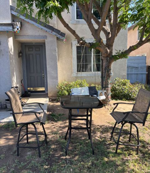 Counter High Chairs Counter Height Stools Bar High Chairs Bar Height Stools Brand New Patio Set Bistro Set 🚚🆕🆕🚚