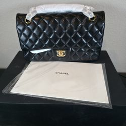 Chanel Classic Double Flap Jumbo Black Lambskin Shoulder Bag
