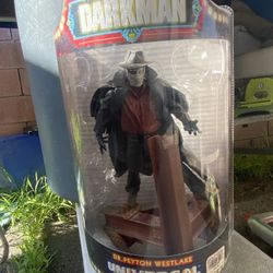 Darkmen Action Figure 