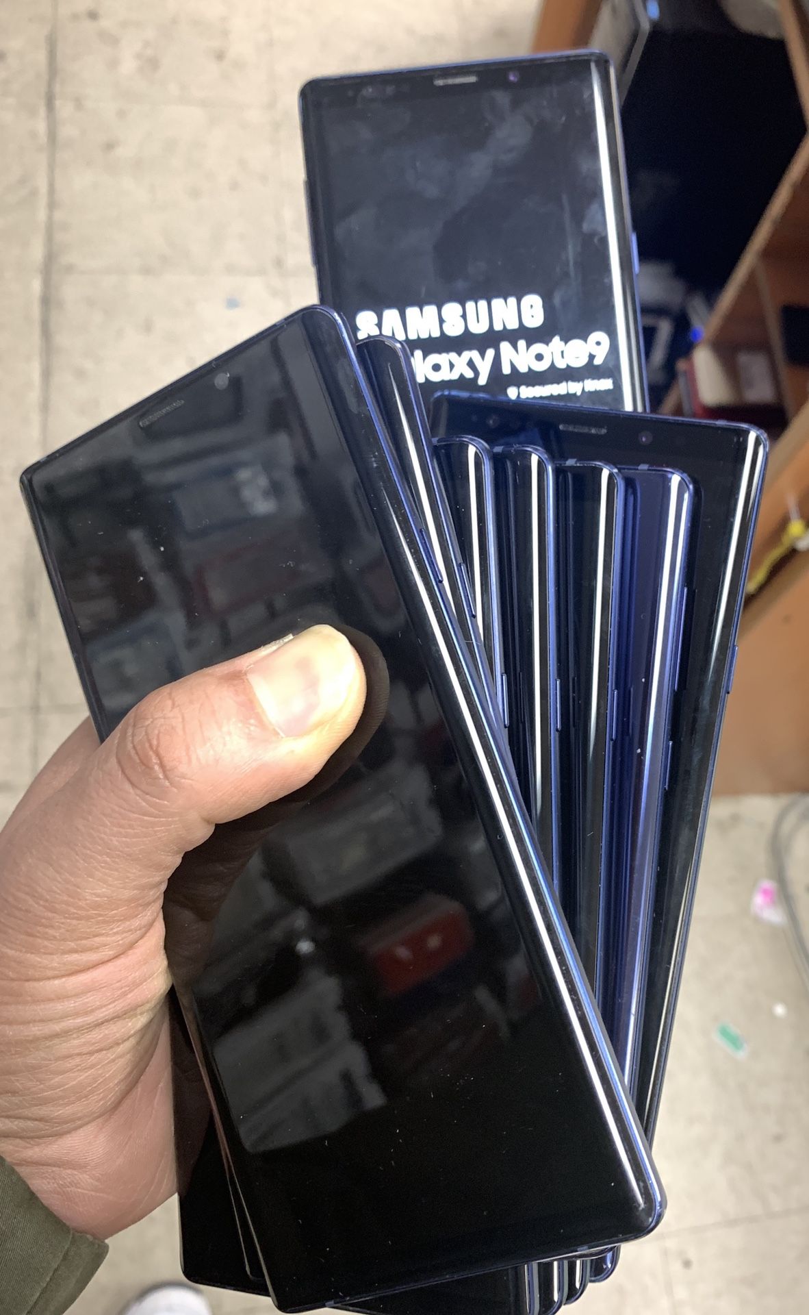 Samsung galaxy note 9 unlocked 512 gb, Sold with warranty