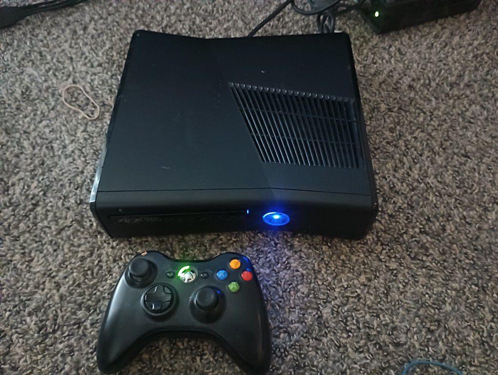Xbox 360 Slim RGH 3.0 Modded 