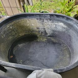 110 Gallon Tuff Stuff Tub From Tractir Supply