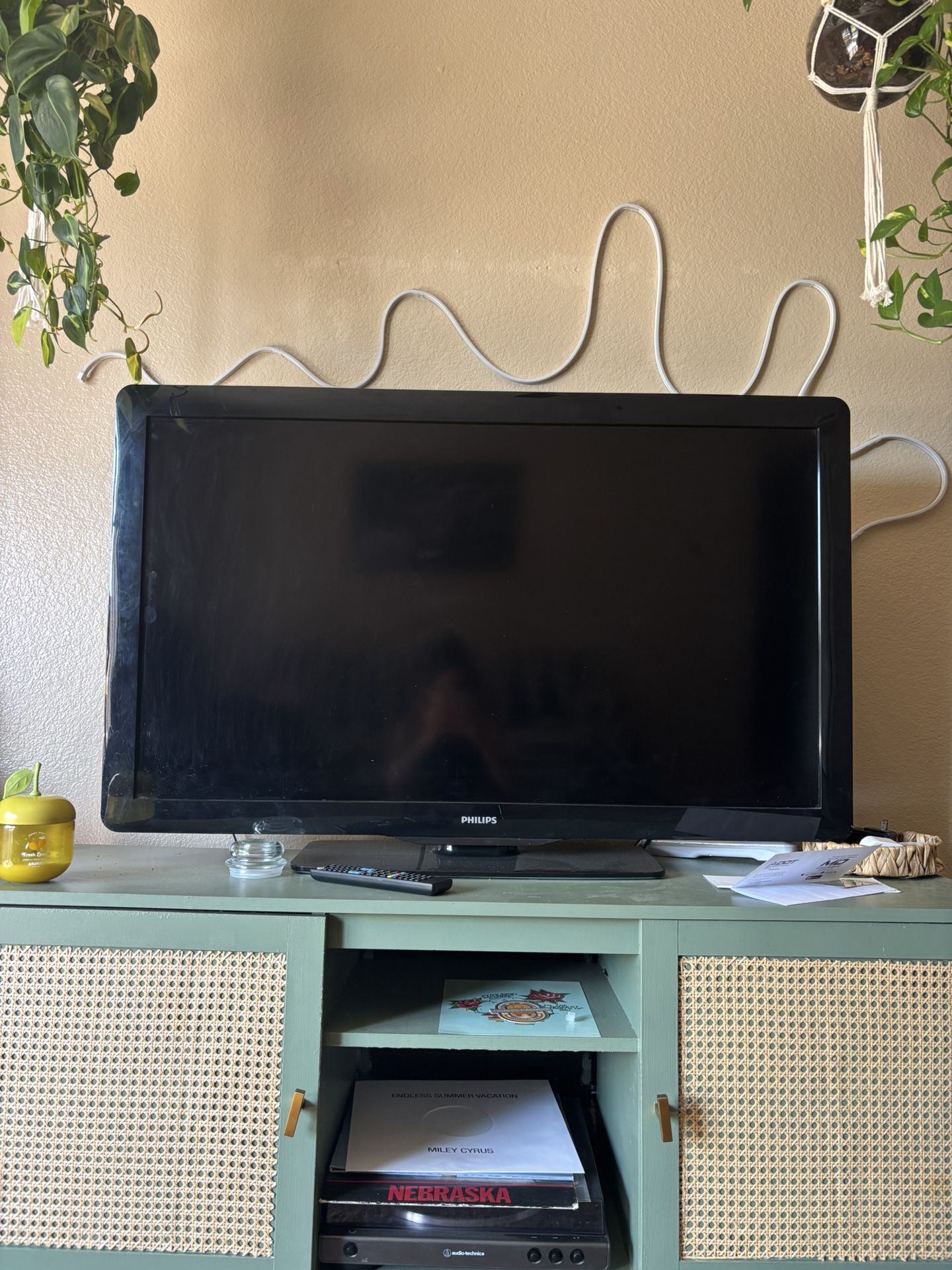 50” Phillips Flat Screen