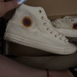 White Sunflower Converse
