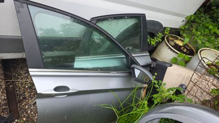 2020 Jetta right  doors / Puertas derechas Jetta