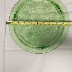 Uranium Glass Sunflower Cake Plate