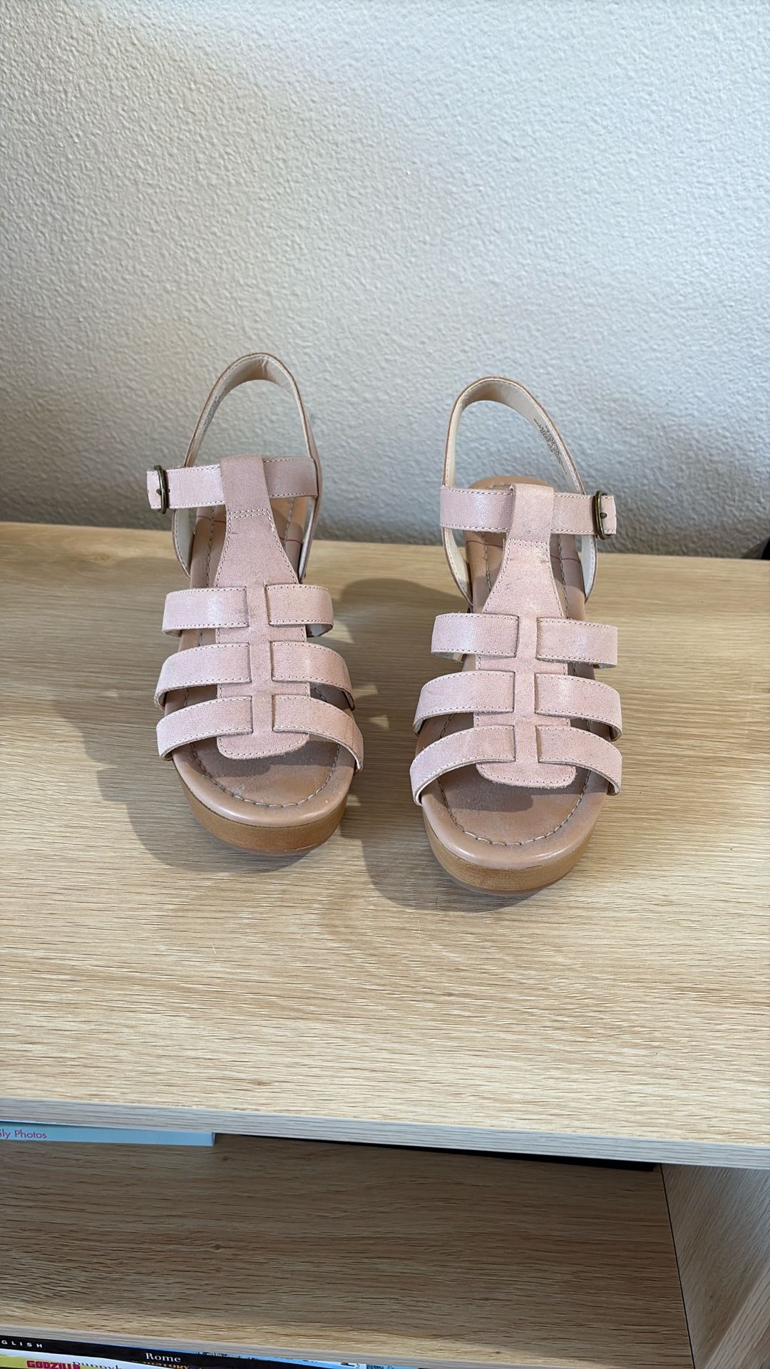 Women’s 7 1/2 Nude Heels