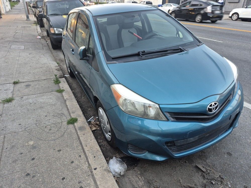 2013 Toyota Yaris