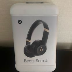 Beats Solo 4 Headphones