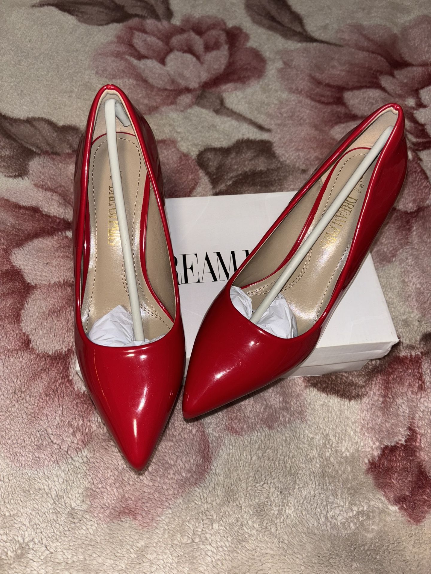 Dream Pairs Red Heels - Size 7