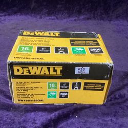 🧰🛠DEWALT 1”x1”x 16-Gauge Galvanized Wide Crown Construction Staples-NEW!(2000/Pack)-$20!🧰🛠