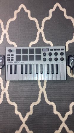 Akai MPK Mini MIDI Keyboard Controller