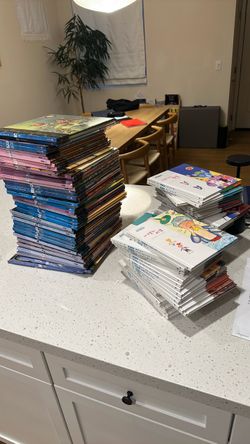 Korean children’s books Free excellent condition